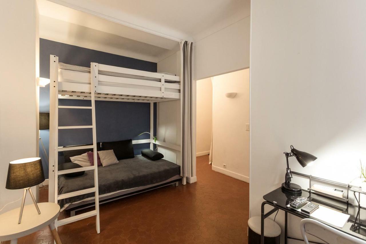 Alma'S Hyper Center Studio Apartment Ница Екстериор снимка