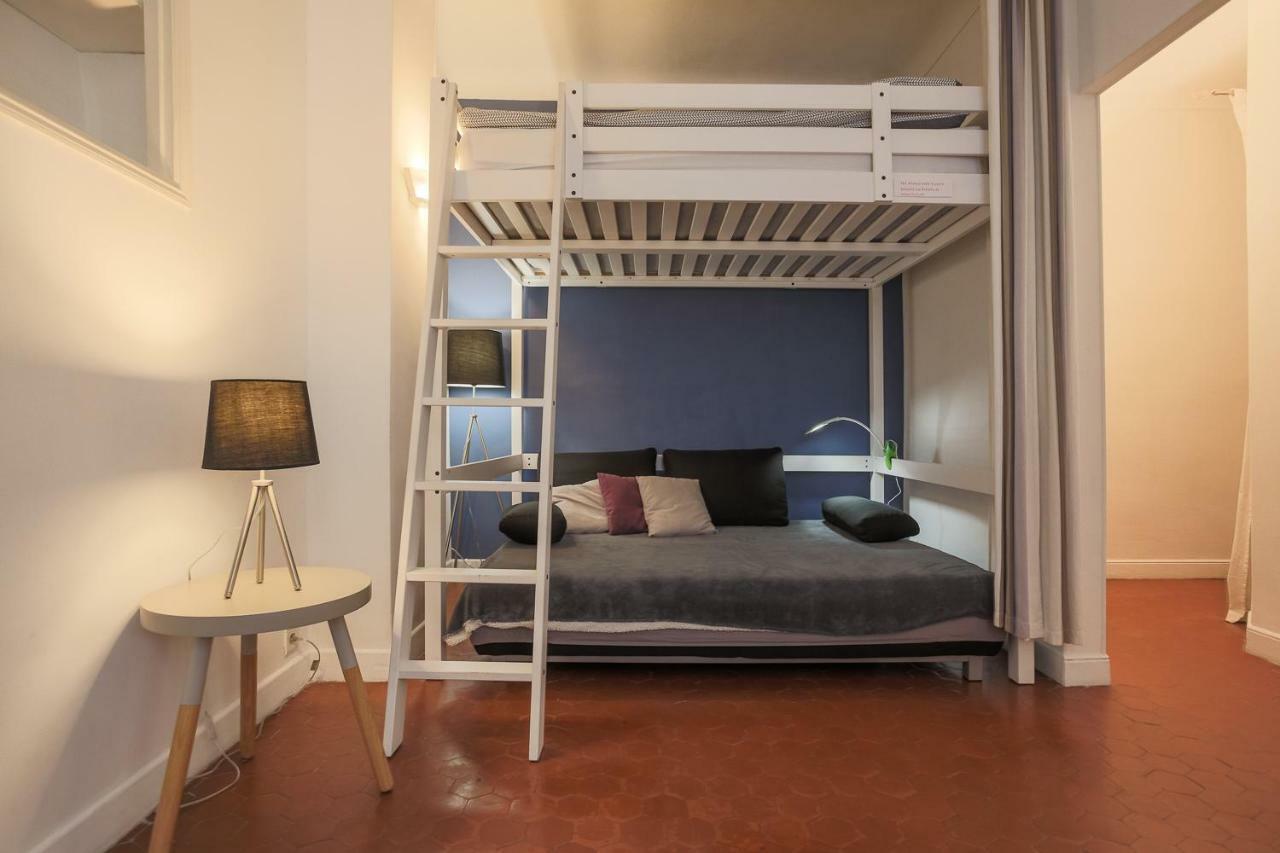Alma'S Hyper Center Studio Apartment Ница Екстериор снимка